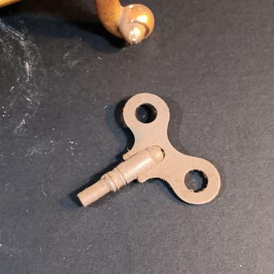 LOT 14: Le Castel Baroque-Style Swiss Made Bracket Clock with Shelf