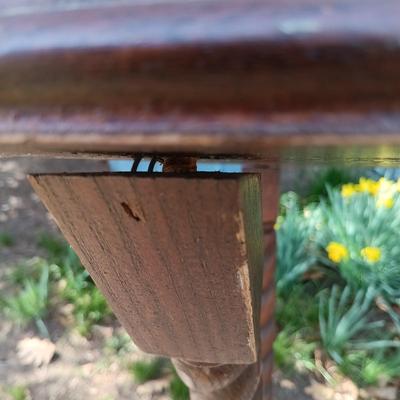 LOT 190: Vintage Barley Twist 4ft Book Stand