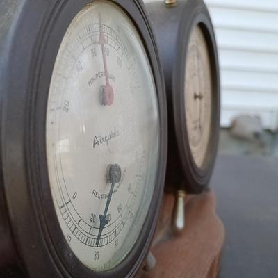 LOT 191: Vintage Nightstand with Airguide Weather Station