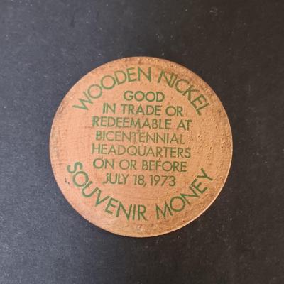 LOT 195: 1876 Philadelphia Centennial Exhibition Visitors Guide w/ Brass Eagle Flag Topper, Bailey Banks & Biddle Co. Miniature...