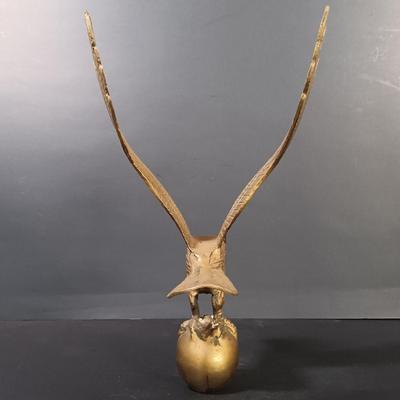 LOT 195: 1876 Philadelphia Centennial Exhibition Visitors Guide w/ Brass Eagle Flag Topper, Bailey Banks & Biddle Co. Miniature...