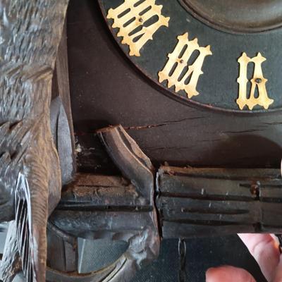 LOT 198: Hubert Herr Vintage Triberg Germany Cuckoo Clock