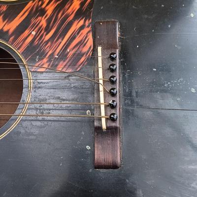 LOT 203: Gibson L-00 Acoustic Guitar (Body Damage) w/ Inagaki Case