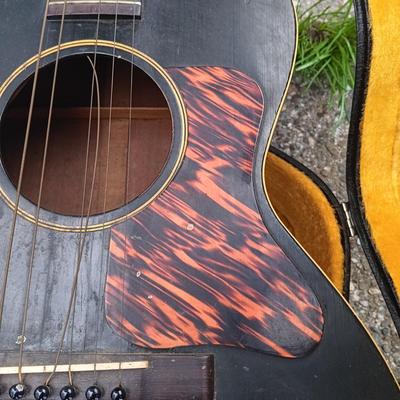 LOT 203: Gibson L-00 Acoustic Guitar (Body Damage) w/ Inagaki Case
