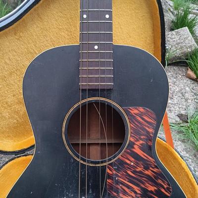 LOT 203: Gibson L-00 Acoustic Guitar (Body Damage) w/ Inagaki Case