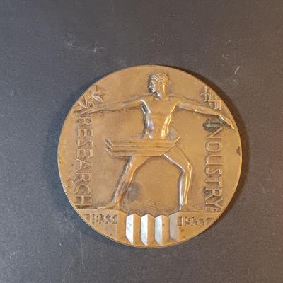 LOT 211: Set of(6) Bronze Medals- Wright Brothers 1909 Congressional Medal, 1933 Chicago World's Fair, 1961 Eva Adam's & More