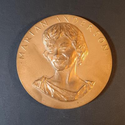 LOT 216: Set of (6) Bronze Medals- Jonas E. Salk, Robert Frost, FDR & More