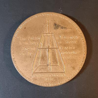 LOT 216: Set of (6) Bronze Medals- Jonas E. Salk, Robert Frost, FDR & More