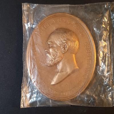 LOT 266: Set of (6) Bronze Medals- Tuskagee Airmen, Norman Borlaug, Kenneth Taylor & More