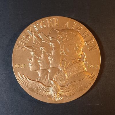 LOT 266: Set of (6) Bronze Medals- Tuskagee Airmen, Norman Borlaug, Kenneth Taylor & More