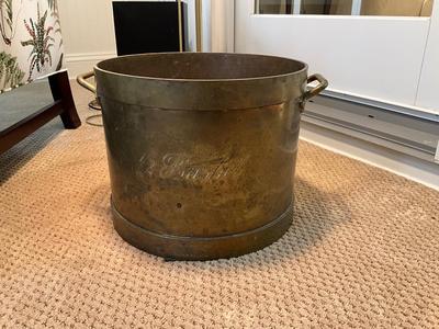 L620 Antique Henry Troemner Maker Philadelphia, PA 1/2 Bushel Measure