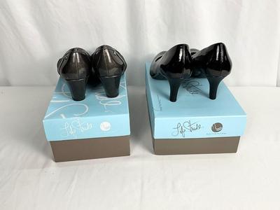 Lot B 461 Two Pair of NIB Life Stride Ladies Shoes (size 8.5)