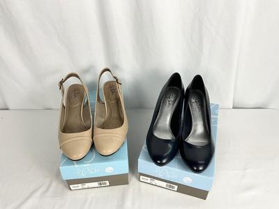 Lot B 463 Two Pair of Life Stride Ladies Shoes Tan & Blue (size 9)