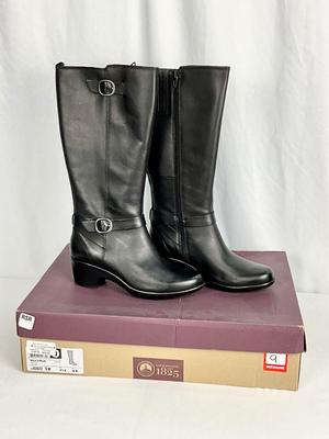 Lot A 474 NIB Clark Malia Poplar Black Leather Cuir Noir Boot (size 9)