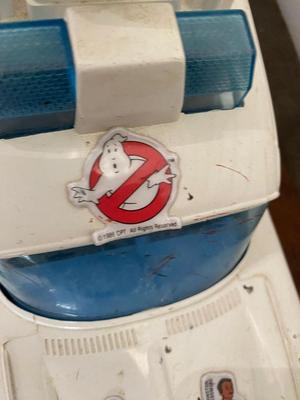 ECTO-1 1984 KENNER VINTAGE "THE REAL GHOSTBUSTERS" CAR