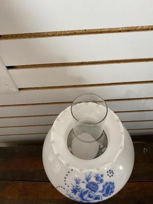 GONE WITH THE WIND HURRICANE LAMP/PARLOR LAMP