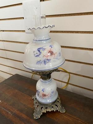 16” PRETTY PETITE PARLOR LAMP