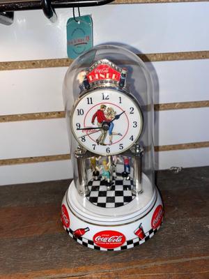 VINTAGE COCA-COLA TRAY & ANNIVERSARY CLOCK PLUS A GLASS LAMP