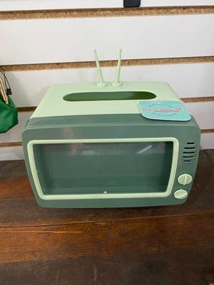 RETRO LOOK TELEVISION TISSUE HOLDER/PHONE HOLDER COMBO, GREEN CLUTCH AND LMAO LANE. SIGN