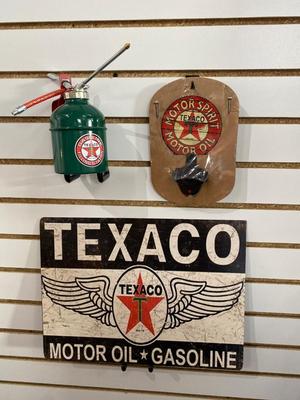 TEXACO ADVERTISING ITEMS, PLASTIC SIGN, OIL CAN AND TIN AND CAST IRON BOTTLE OPENER