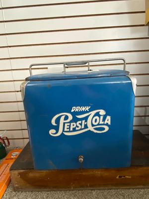 GREAT CONDITION 1950’S METAL PEPSI-COLA COOLER