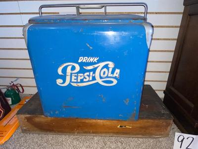 GREAT CONDITION 1950’S METAL PEPSI-COLA COOLER