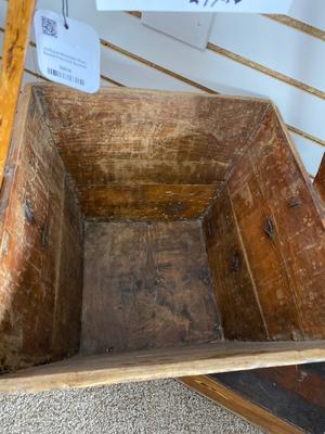 ANTIQUE WOODEN RICE/HARVEST BUCKET