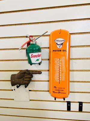SINCLAIR OIL CAN, OILZUM THERMOMETER, CAST IRON HAND POINTING A FINGER