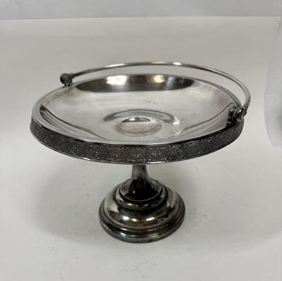 Simpson Hall Miller & Co Treble SilverPlate Victorian Style Pedestal Brides Basket