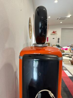 AUTHENTIC RETRO PHILLIPS 66 GAS PUMP WITH GLOBE