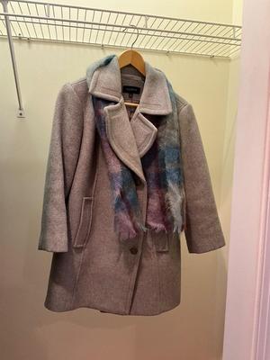 M1587 Ladies Talbots Grey Jacket with Mohair Scarf