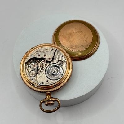 LOT 335J: Vintage 21 Jewels Illinois Watch Co Men’s Pocket Watch w/ Gold Fill Watch Chain