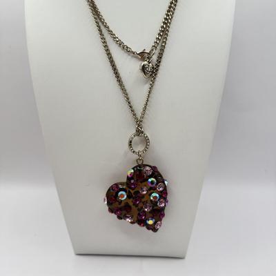 LOT 341J: Betsey Johnson Gold Tone Heart Pendant Necklace (needs repair)