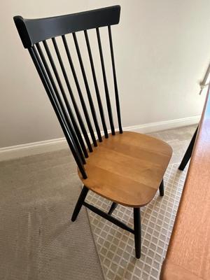 BR641 Thomasville One Drawer Table with Matching Windsor Chair