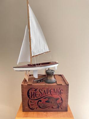 BR646 Chesapeake Wooden Ammo Box with Nautical Boat Decor and Boat Model