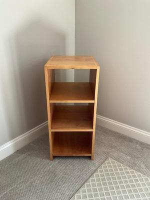 BR649 Handmade Wooden Wire Basket Shelf with Fellows P500-2 Paper Shredder