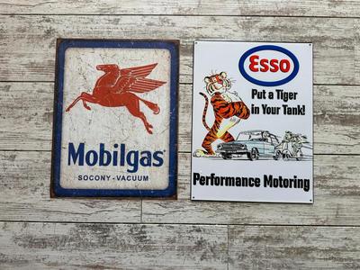 2 METAL SIGNS (2)