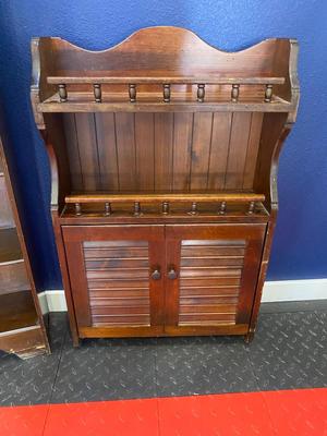 HANGING MURPHY/DROP FRONT DESK & VINTAGE BOOKSHELF
