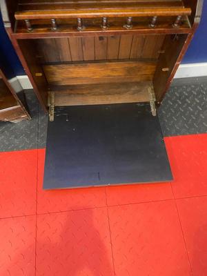 HANGING MURPHY/DROP FRONT DESK & VINTAGE BOOKSHELF