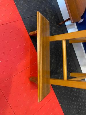 2 WALL SHELFS AND AN OAK STOOL