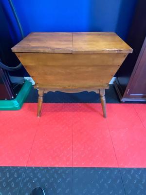 VERY OLD DOUGH BOX