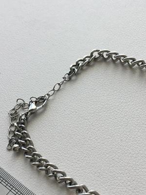 Silver tone black flower fashion necklace