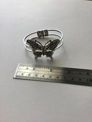 Beautiful silver tone butterfly bracelet
