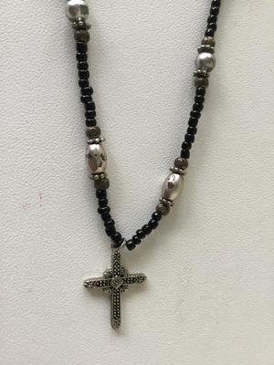 Cross beaded fashion vintage necklace