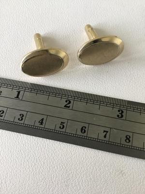 Gold tone unmarked cuff links vintage
