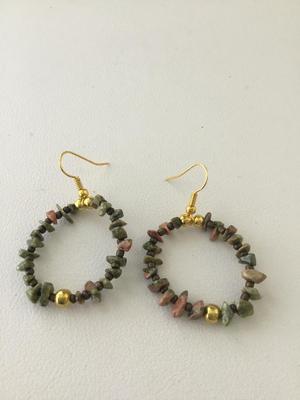 Gold tone hoop fashion earring