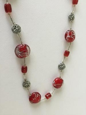Red faux fashion beaded necklace