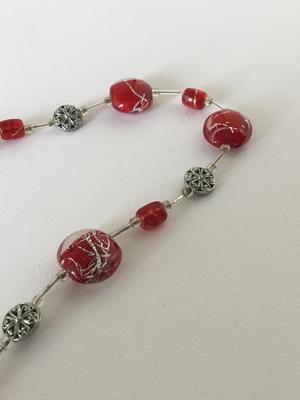 Red faux fashion beaded necklace
