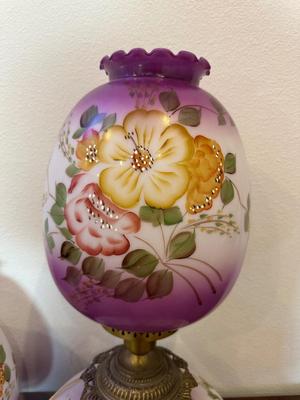 HAND PAINTED PARLOR LAMP WITH EXTRA GLOBE