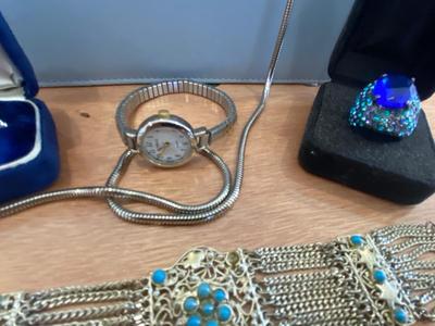 GIANI BERNINI CLUTCH AND SILVER AND BLUE TONE JEWELRY